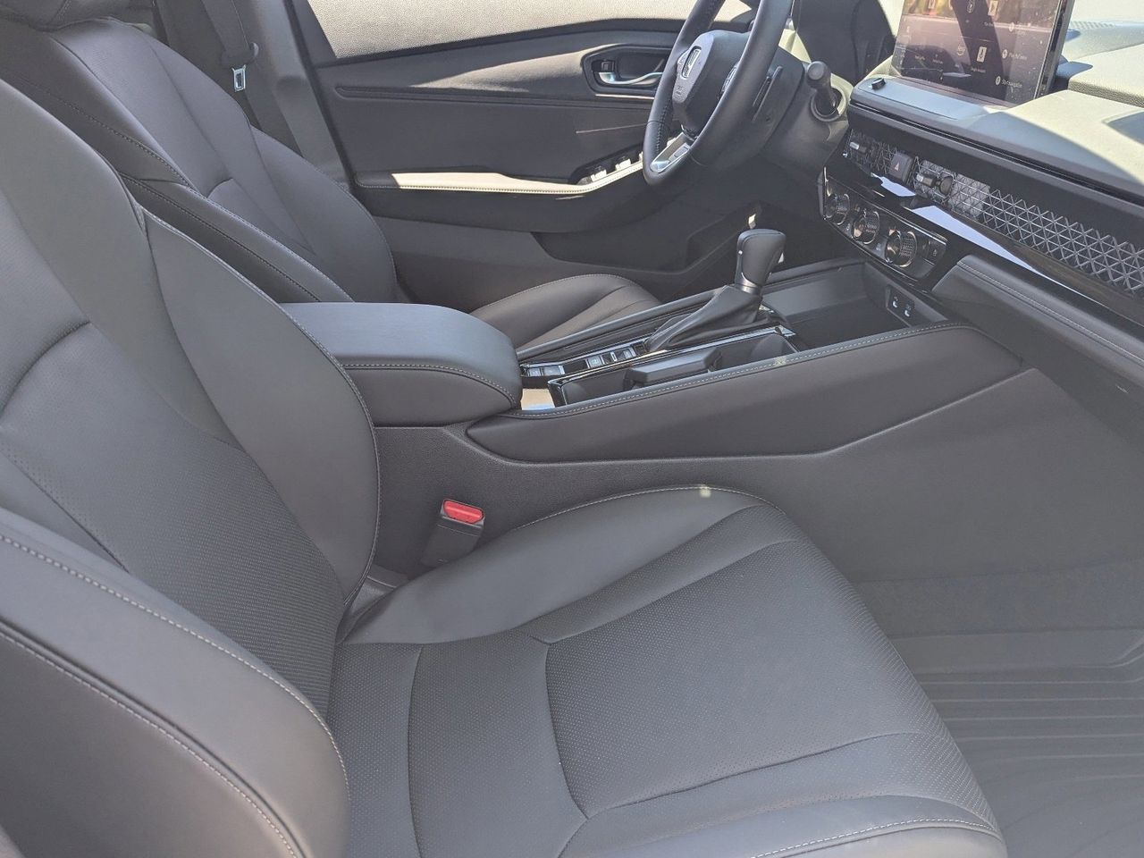 2026 Honda Accord Hybrid Touring - Photo 8