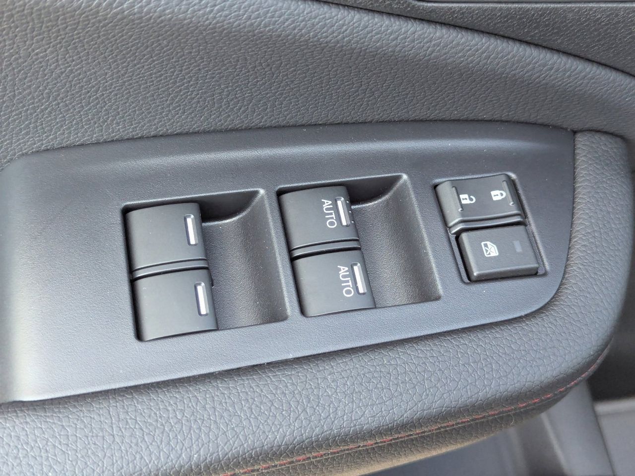 2026 Honda Ridgeline Black Edition - Photo 13