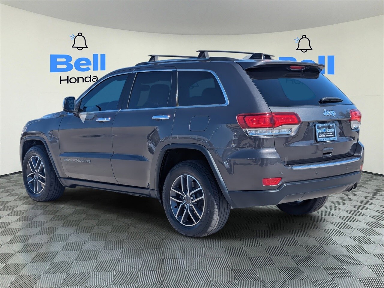 2021 Jeep Grand Cherokee Limited photo 3