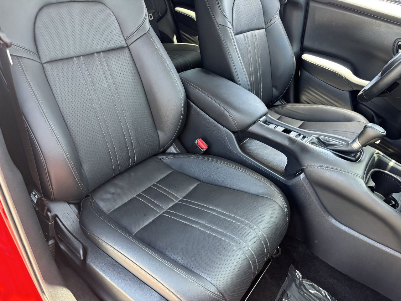 2025 Honda HR-V EX-L - Photo 8