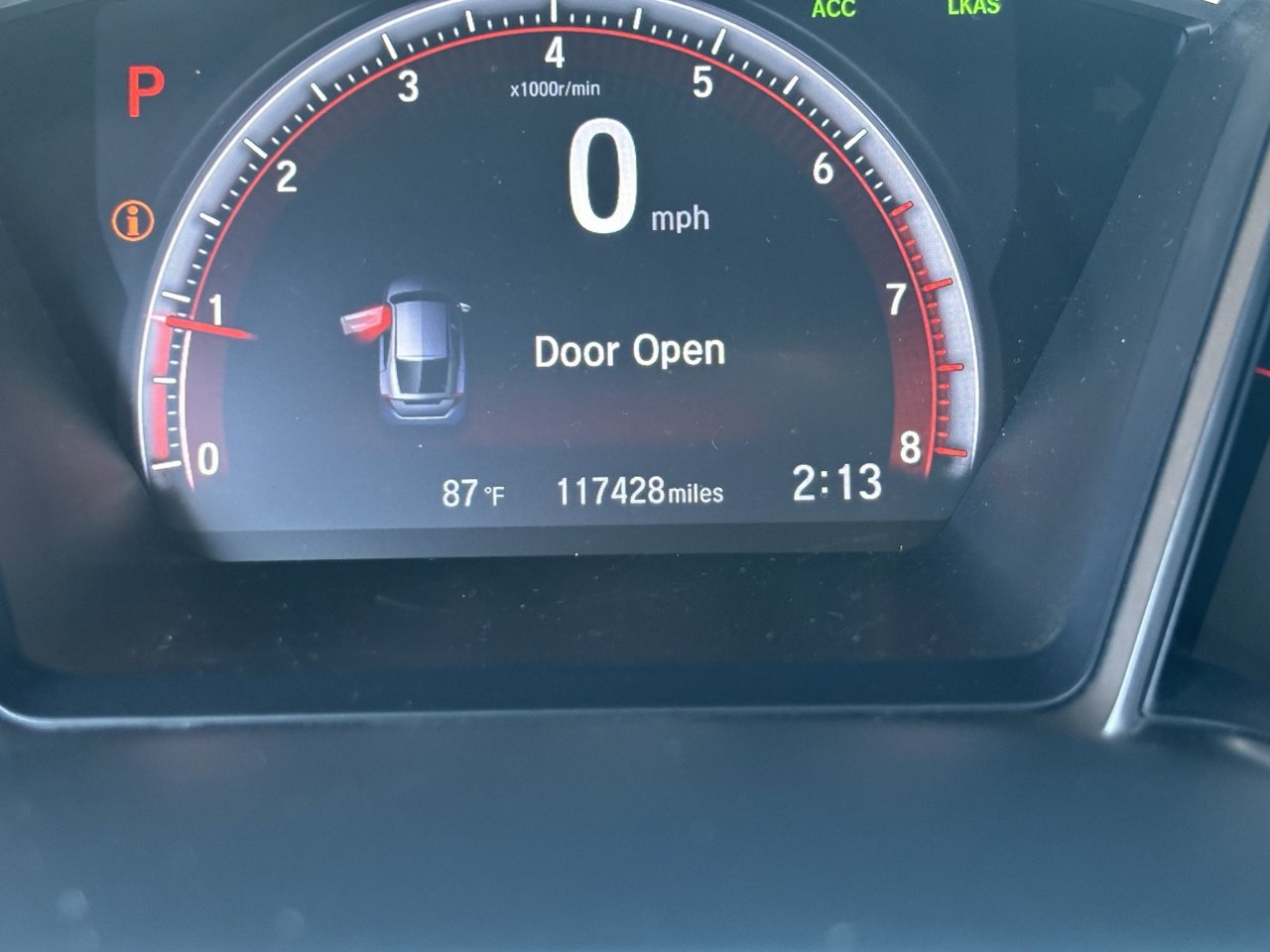 2018 Honda Civic Hatchback Sport Touring - Photo 29