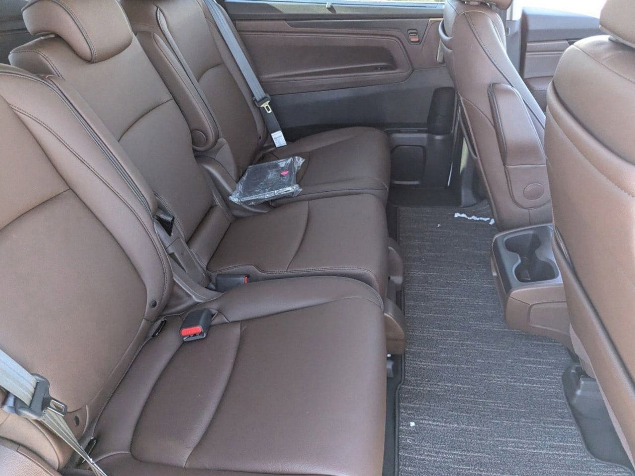 2026 Honda Odyssey Touring - Photo 9