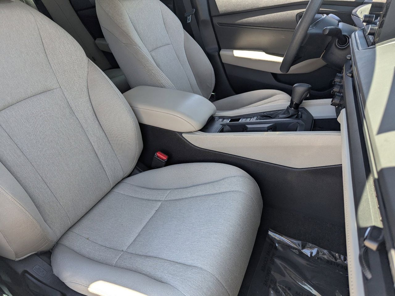 2024 Honda Accord LX - Photo 8