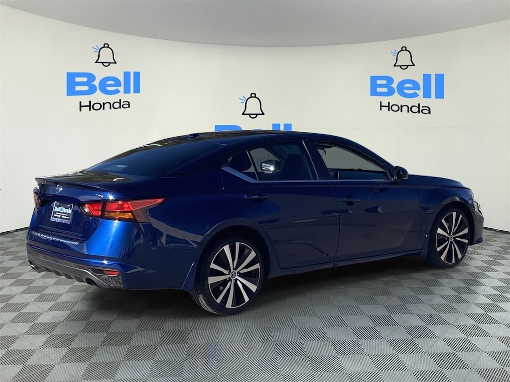 Used 2021 Nissan Altima 2.5 SR Sedan