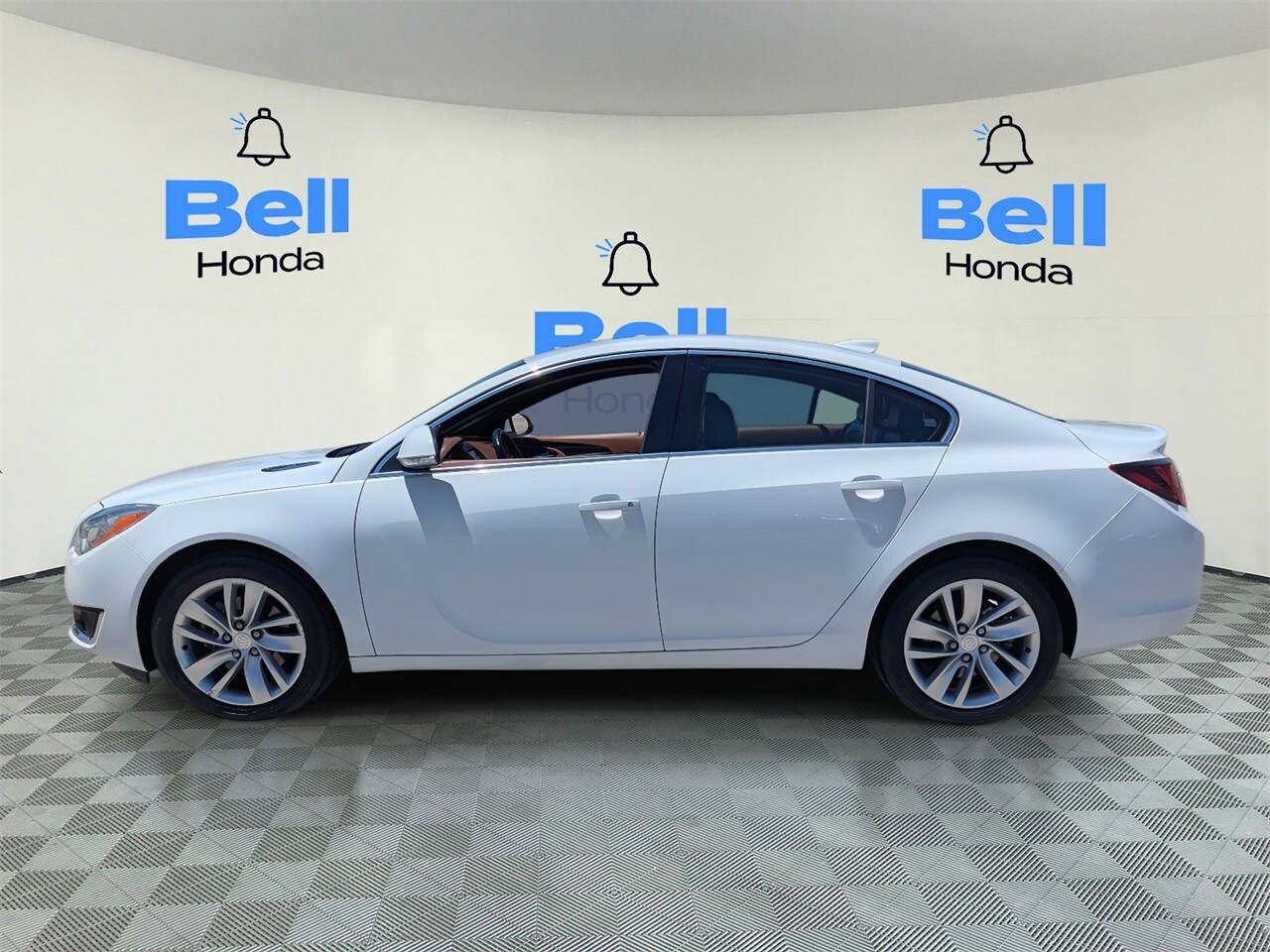 Used 2016 Buick Regal Base with VIN 2G4GK5EX1G9160959 for sale in Phoenix, AZ