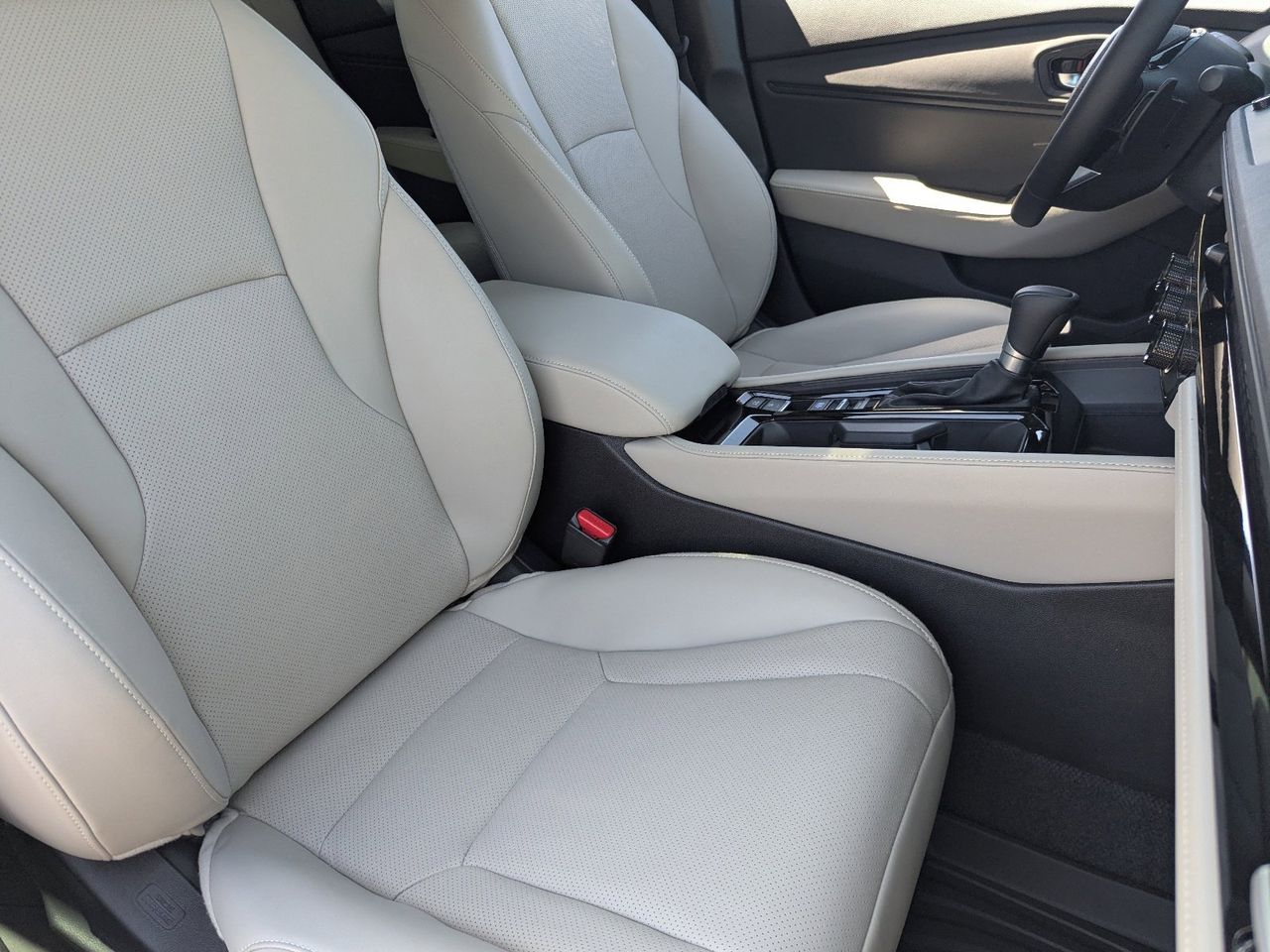2026 Honda Accord Hybrid Touring - Photo 6