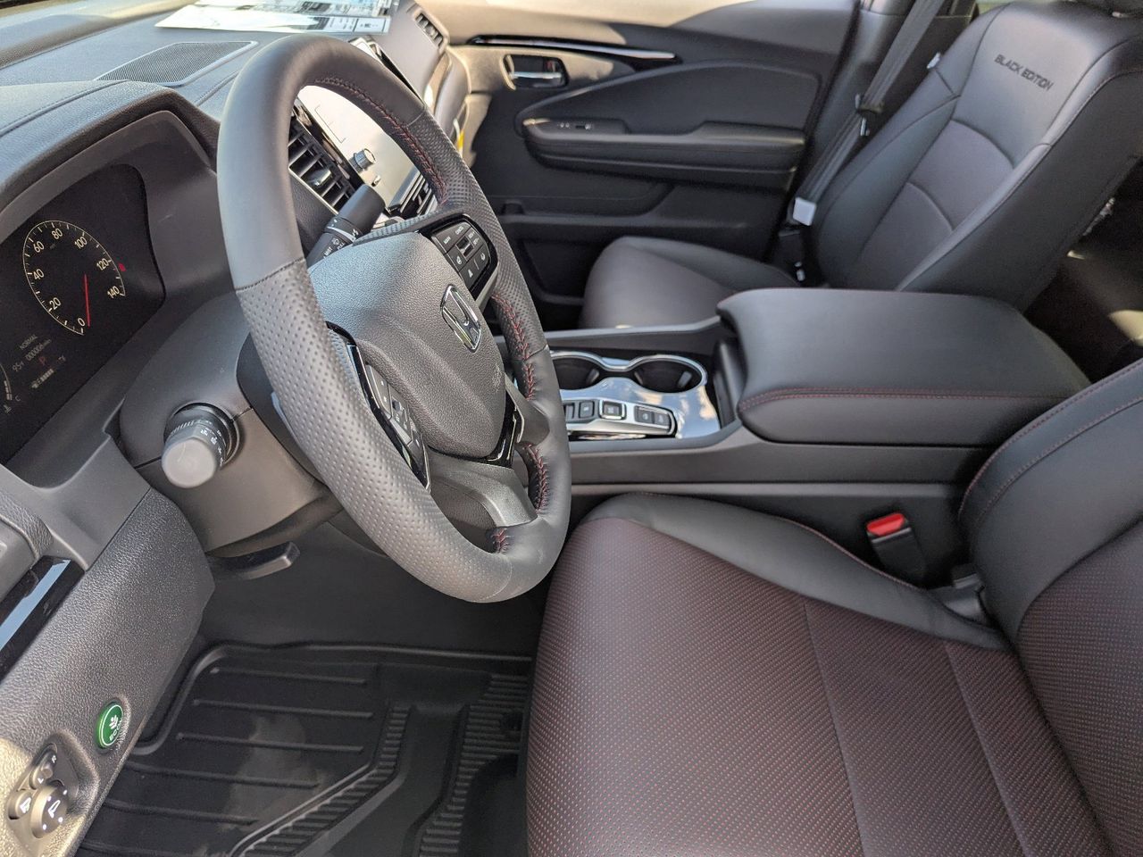 2026 Honda Ridgeline Black Edition - Photo 11