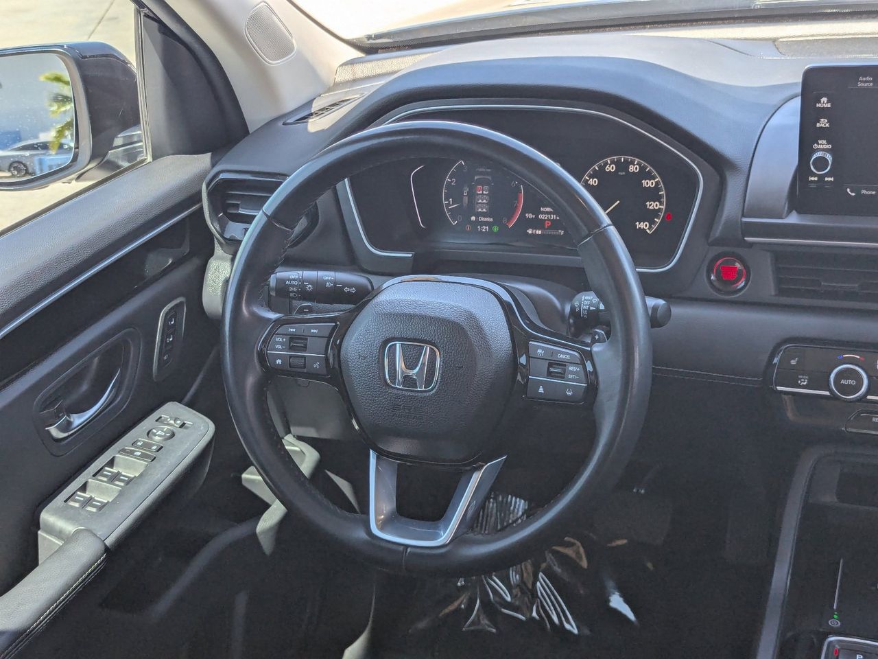 2025 Honda Pilot EX-L - Photo 13