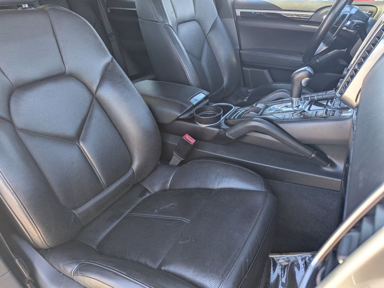 2017 Porsche Cayenne S - Photo 8