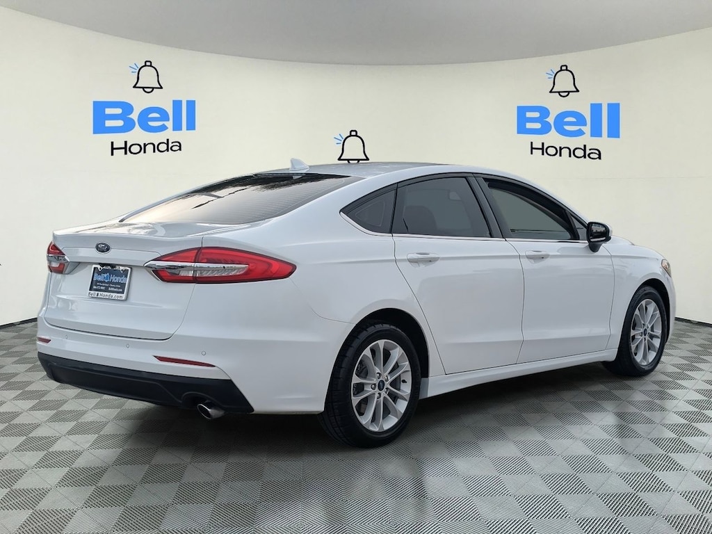 Used 2020 Ford Fusion SE Sedan