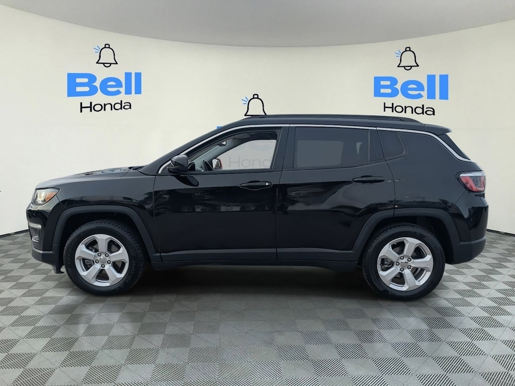 Used 2018 Jeep Compass Latitude SUV