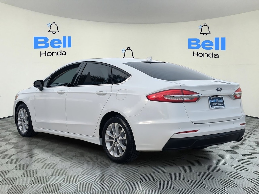 Used 2020 Ford Fusion SE Sedan