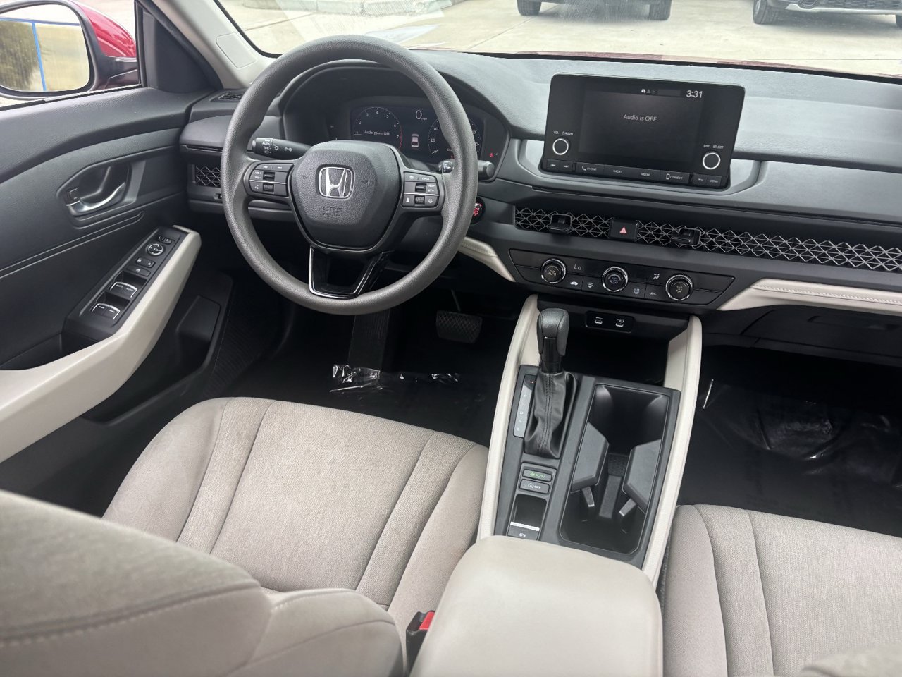 2024 Honda Accord LX - Photo 15