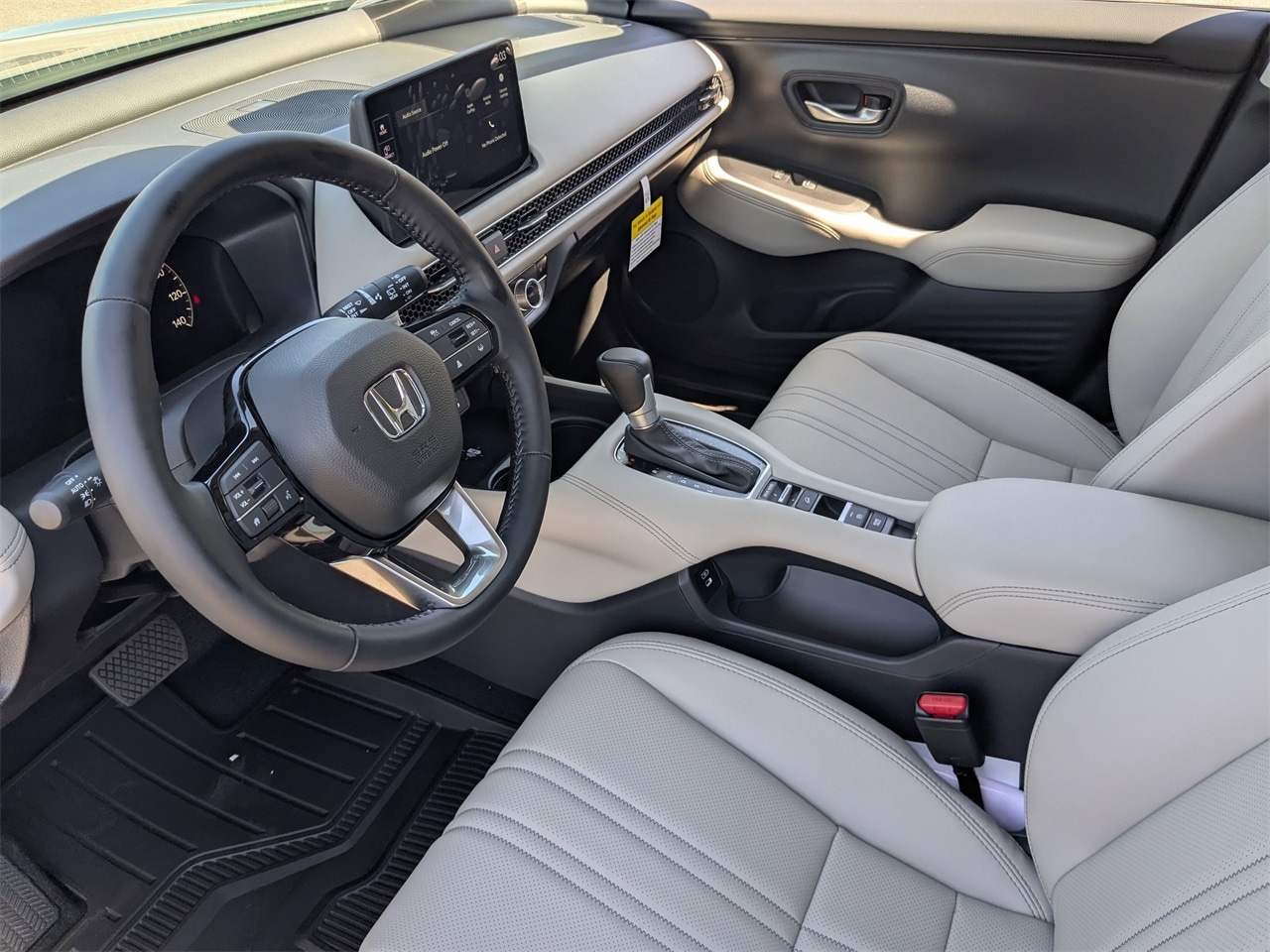 2026 Honda HR-V EX-L - Photo 12