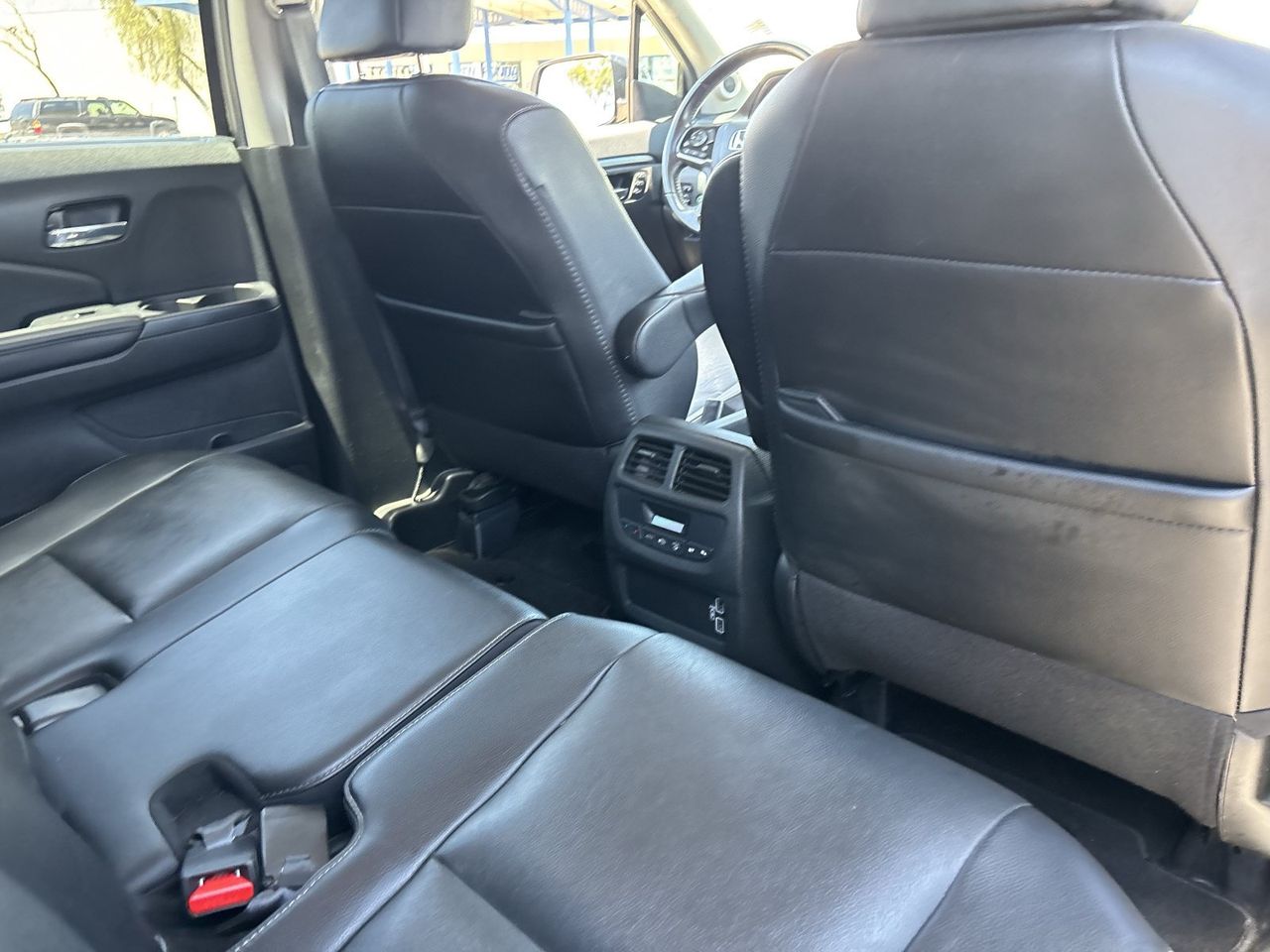 2022 Honda Pilot SE - Photo 11