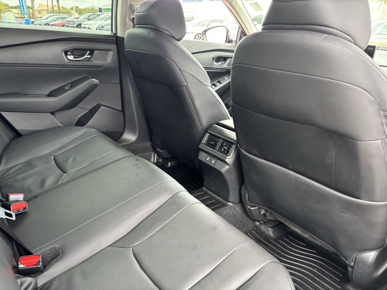 2025 Honda Accord Hybrid EX-L - Photo 11