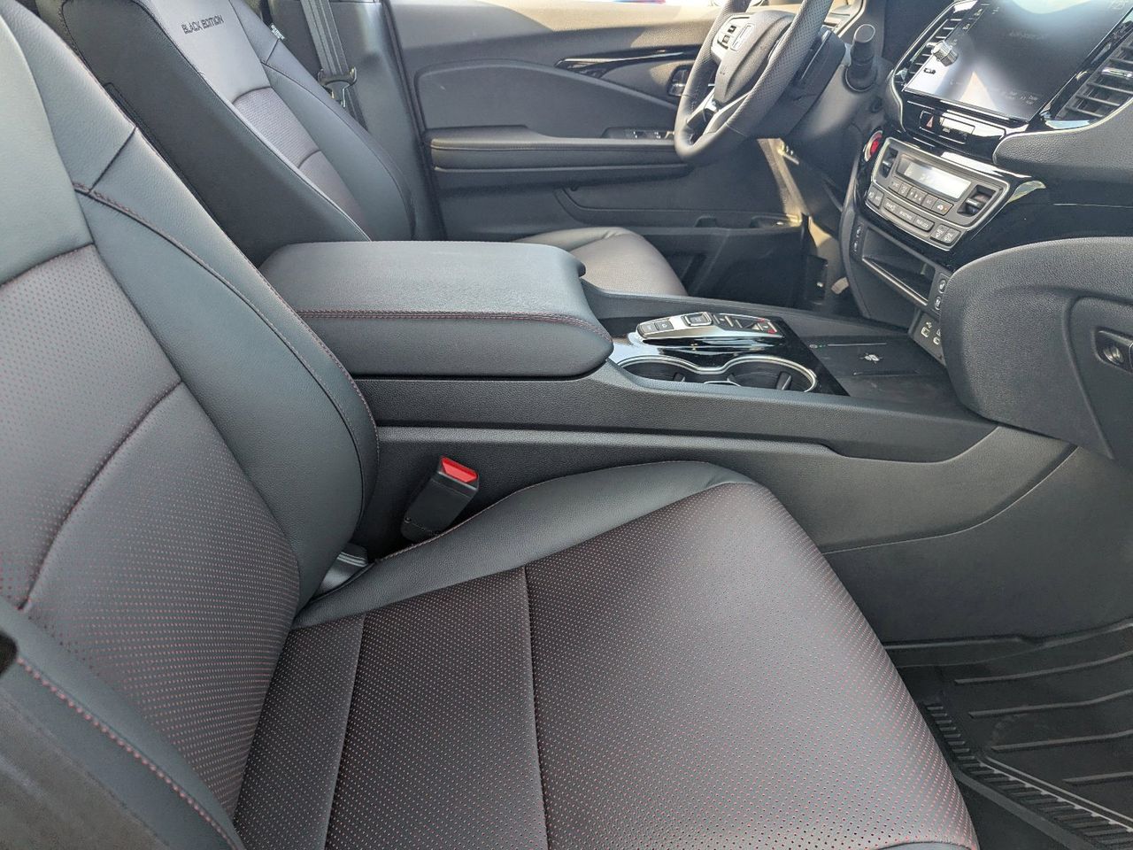2026 Honda Ridgeline Black Edition - Photo 7