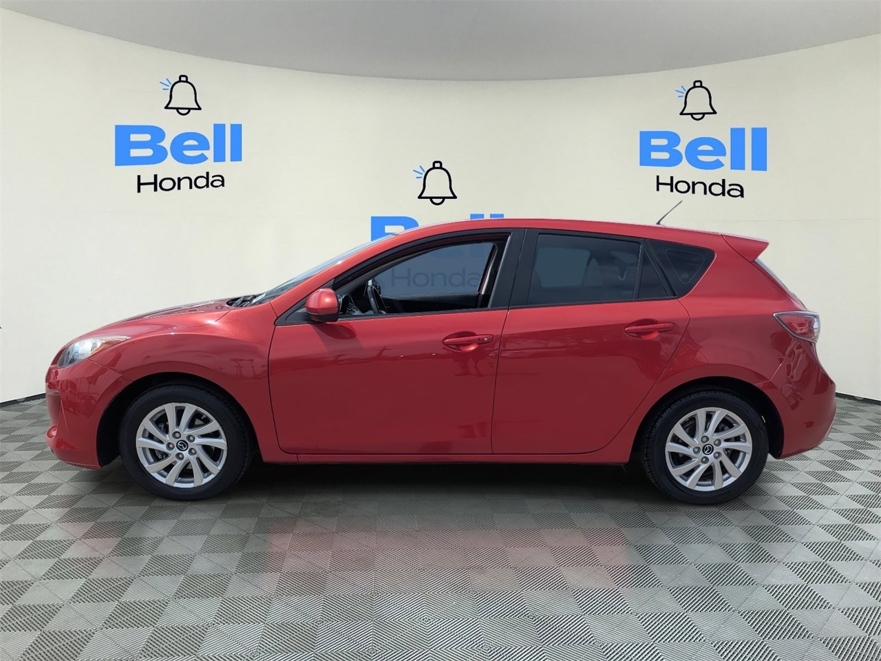 Used 2013 Mazda MAZDA3 i Touring with VIN JM1BL1L8XD1710787 for sale in Phoenix, AZ