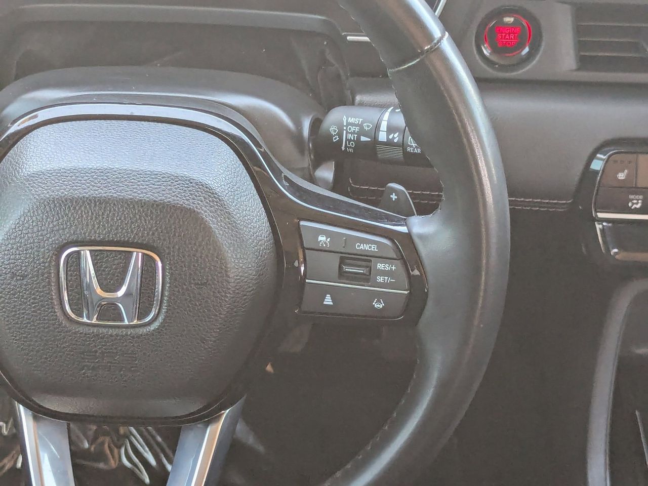 2025 Honda Pilot EX-L - Photo 18