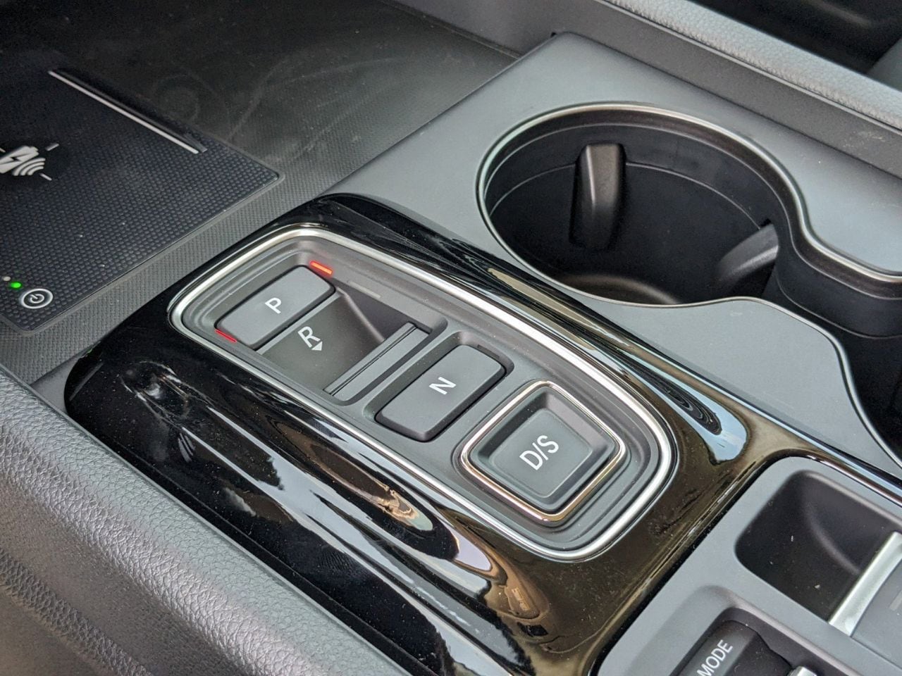 2025 Honda Pilot EX-L - Photo 17