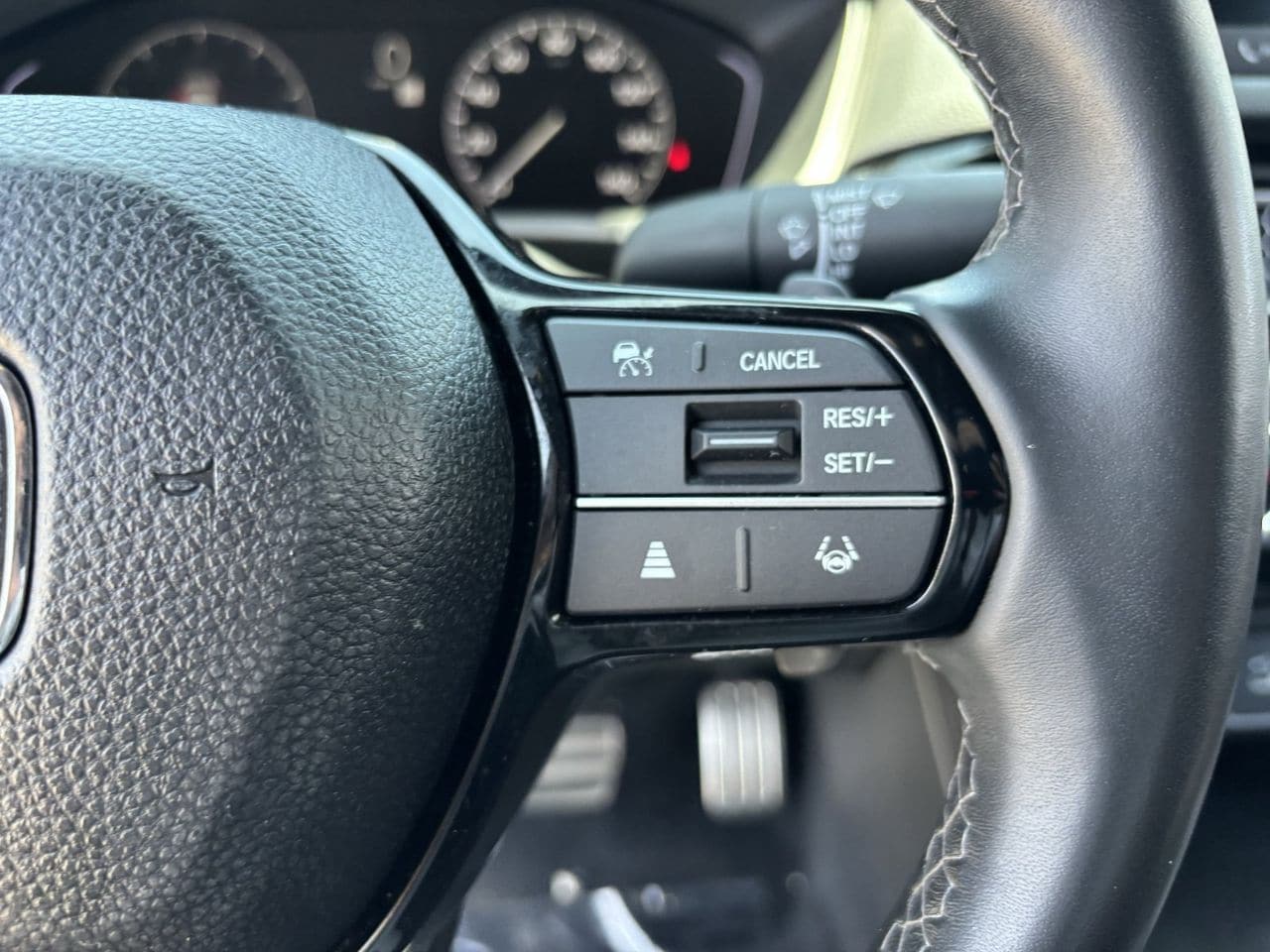 2025 Honda Civic Sport - Photo 27