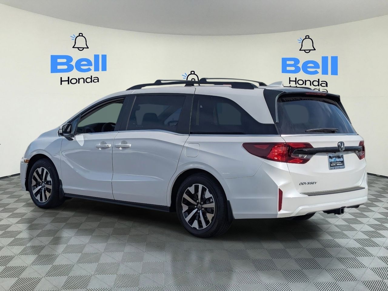 2026 Honda Odyssey EX-L - Photo 2