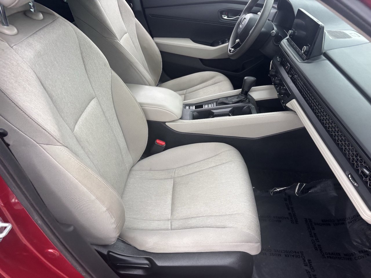 2024 Honda Accord LX - Photo 12