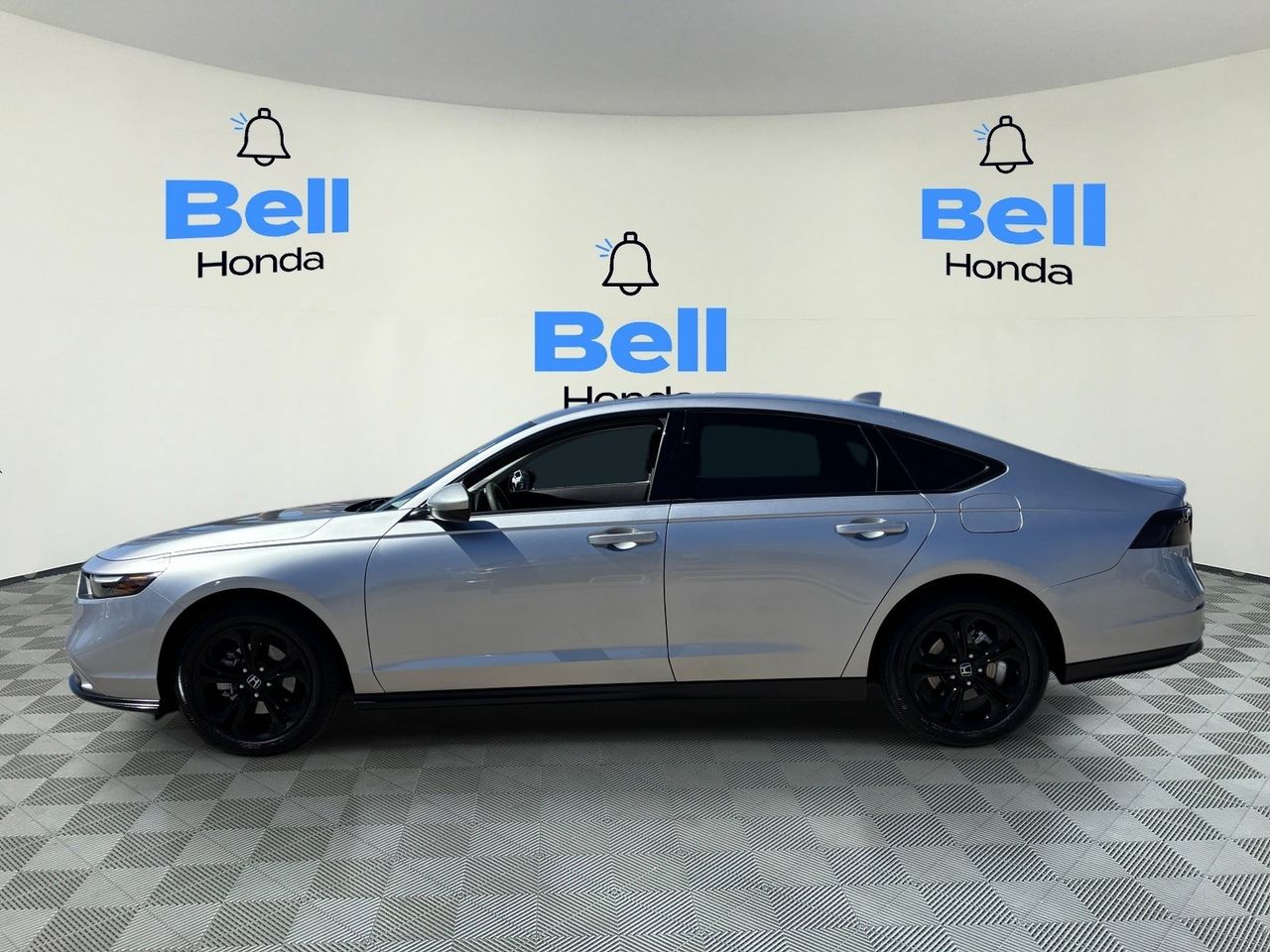 2024 Honda Accord EX - Photo 2