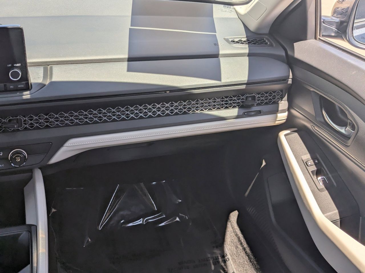 2024 Honda Accord LX - Photo 15
