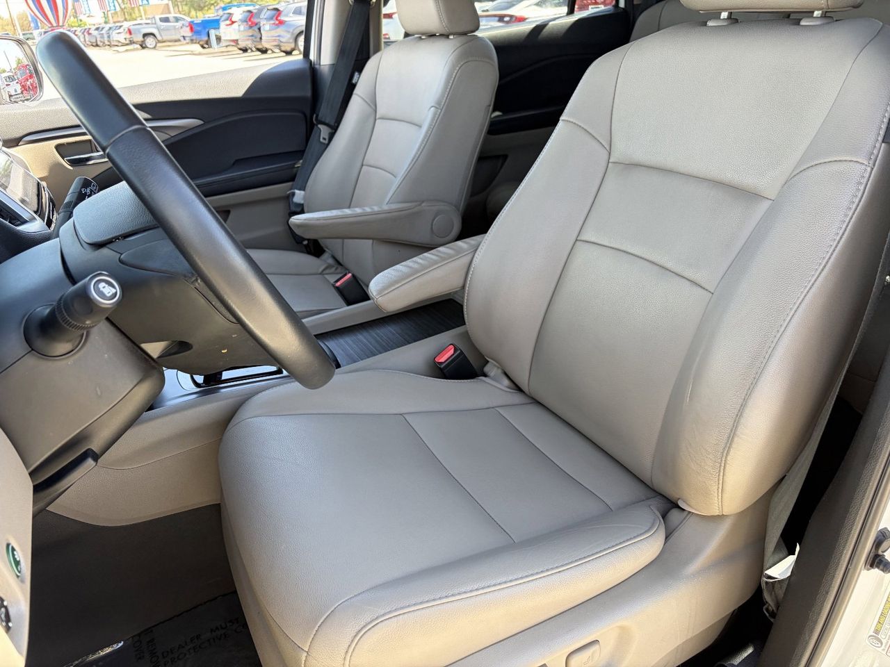2017 Honda Pilot EX-L - Photo 18