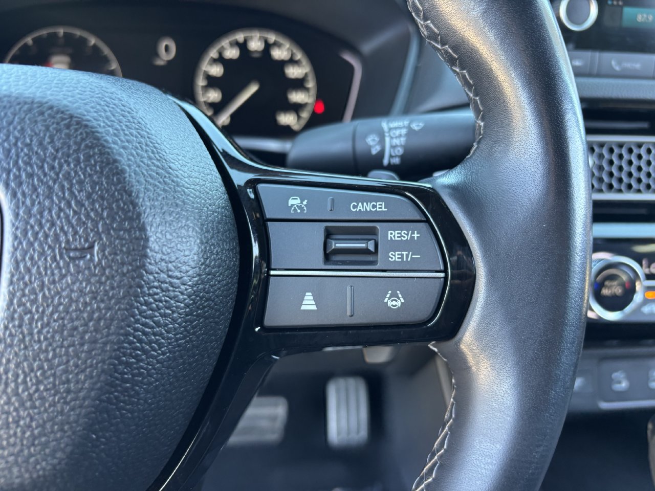 2025 Honda Civic Sport - Photo 27