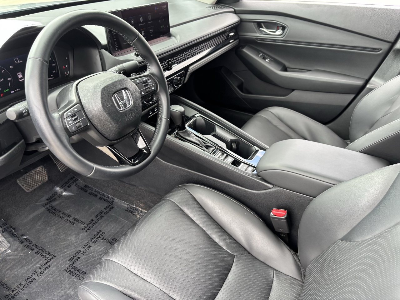 2025 Honda Accord Hybrid EX-L - Photo 17