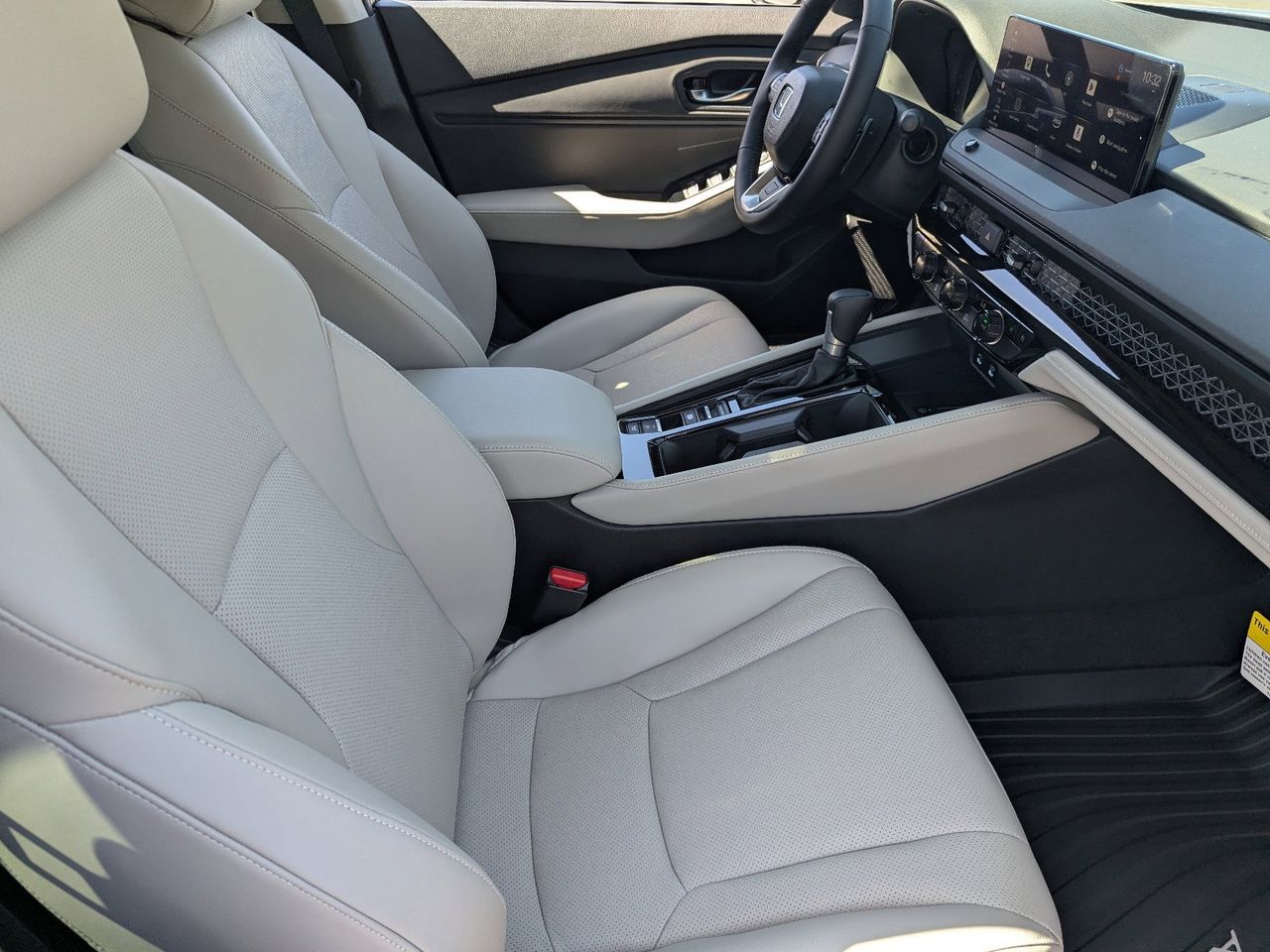 2026 Honda Accord Hybrid Touring - Photo 7