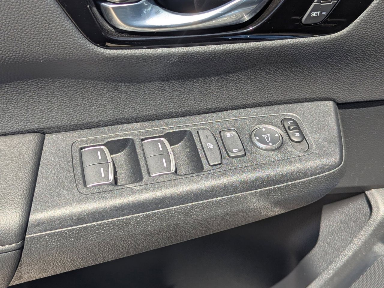 2026 Honda CR-V EX-L - Photo 19