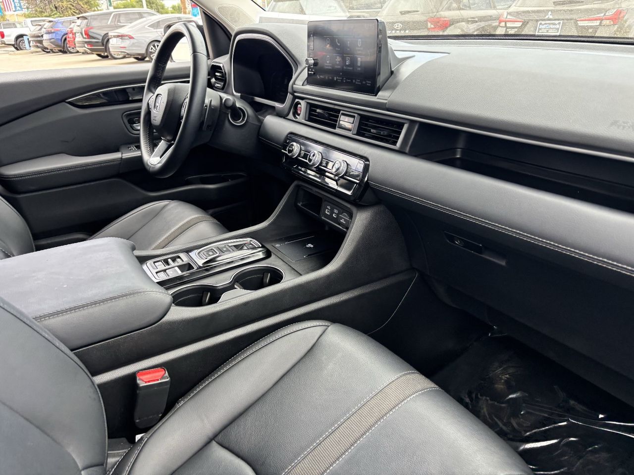 2025 Honda Pilot EX-L - Photo 10