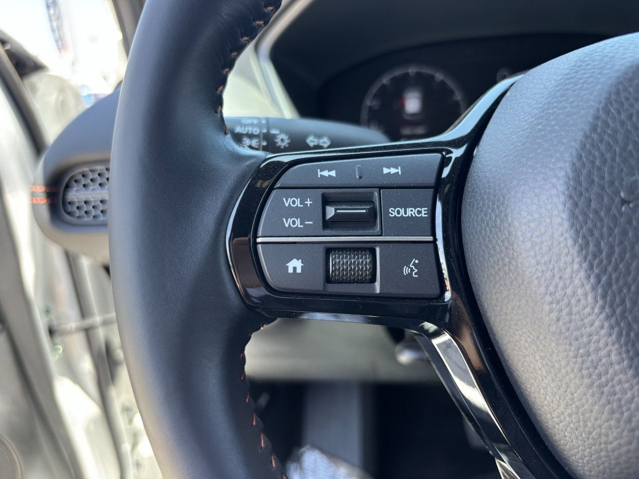 2025 Honda HR-V Sport - Photo 27