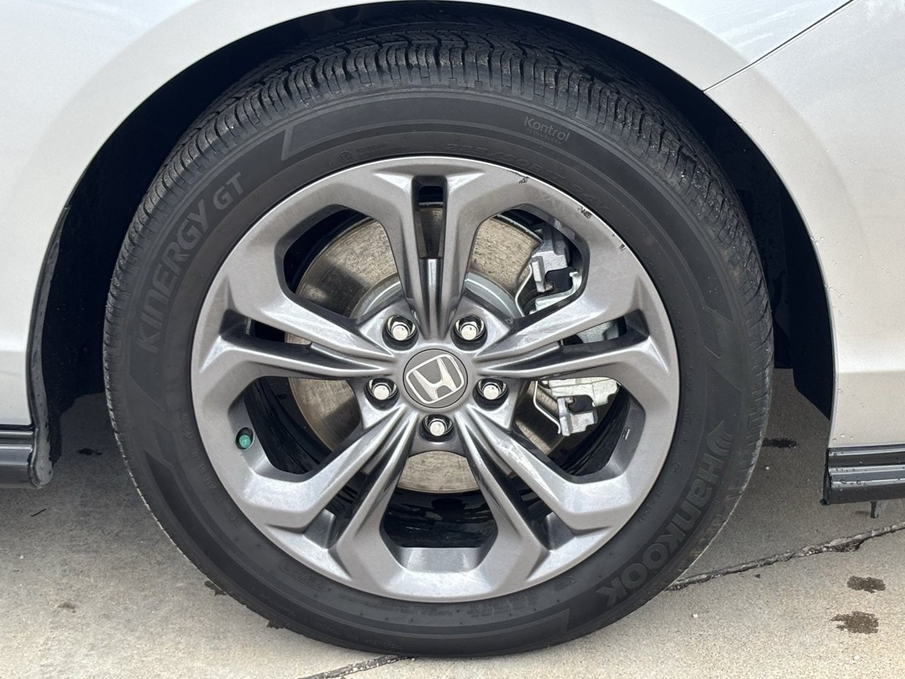 2025 Honda Accord Hybrid EX-L - Photo 7