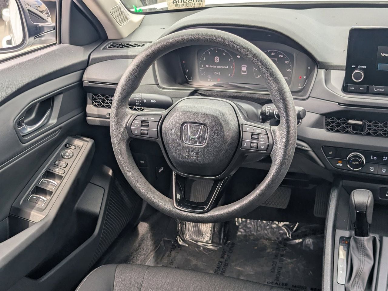2025 Honda Accord SE - Photo 13