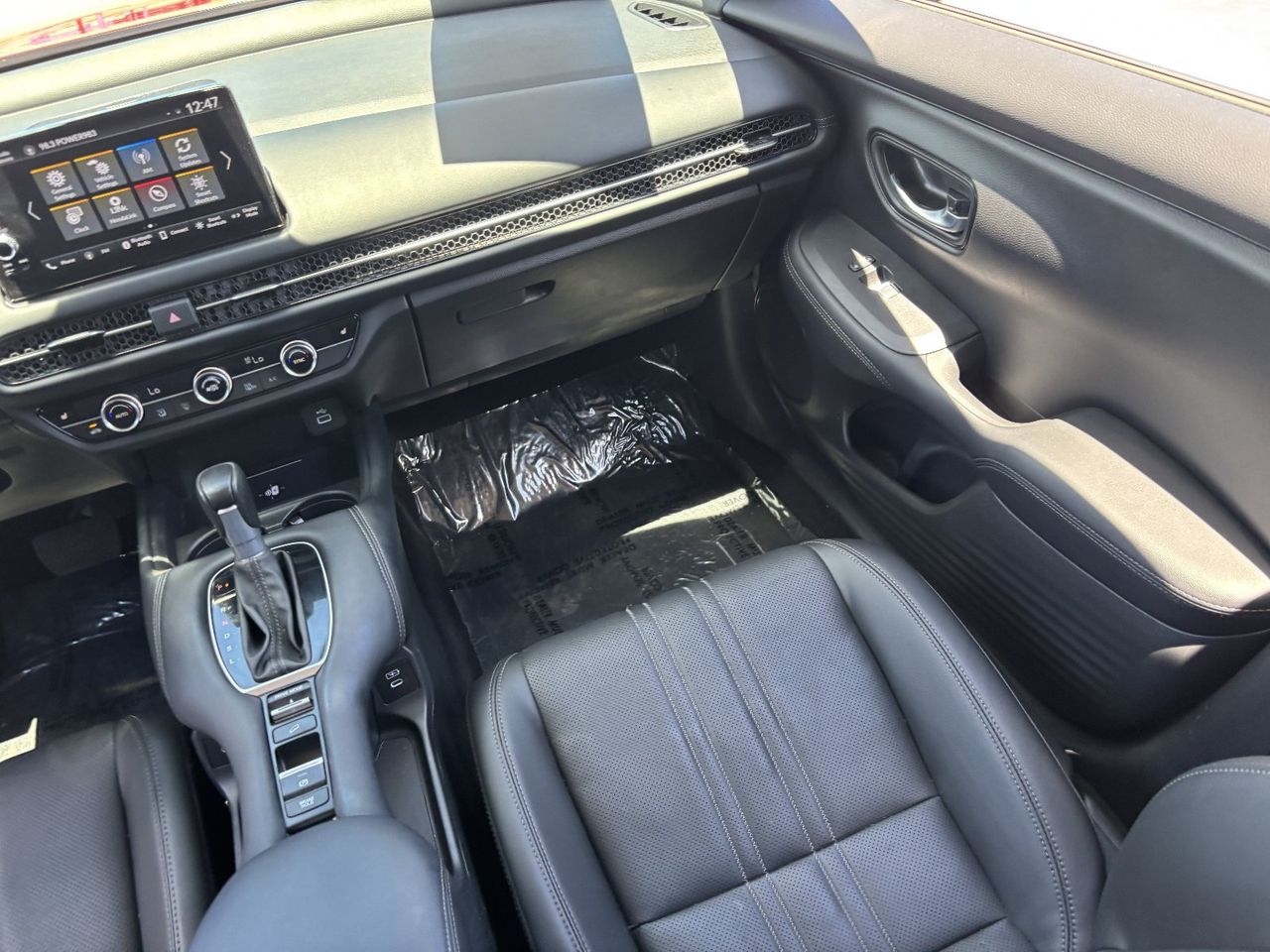 2025 Honda HR-V EX-L - Photo 14