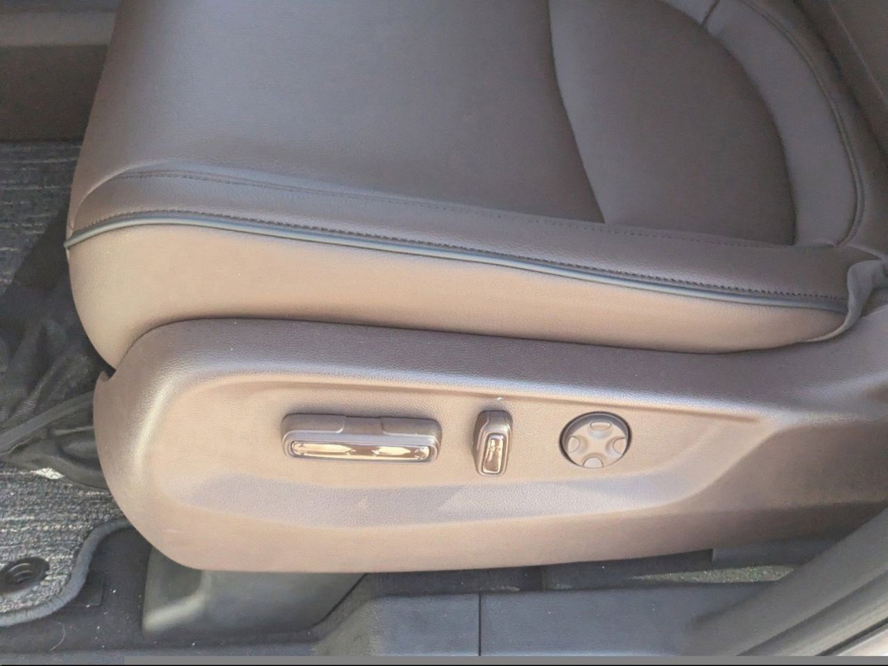 2026 Honda Odyssey Touring - Photo 13