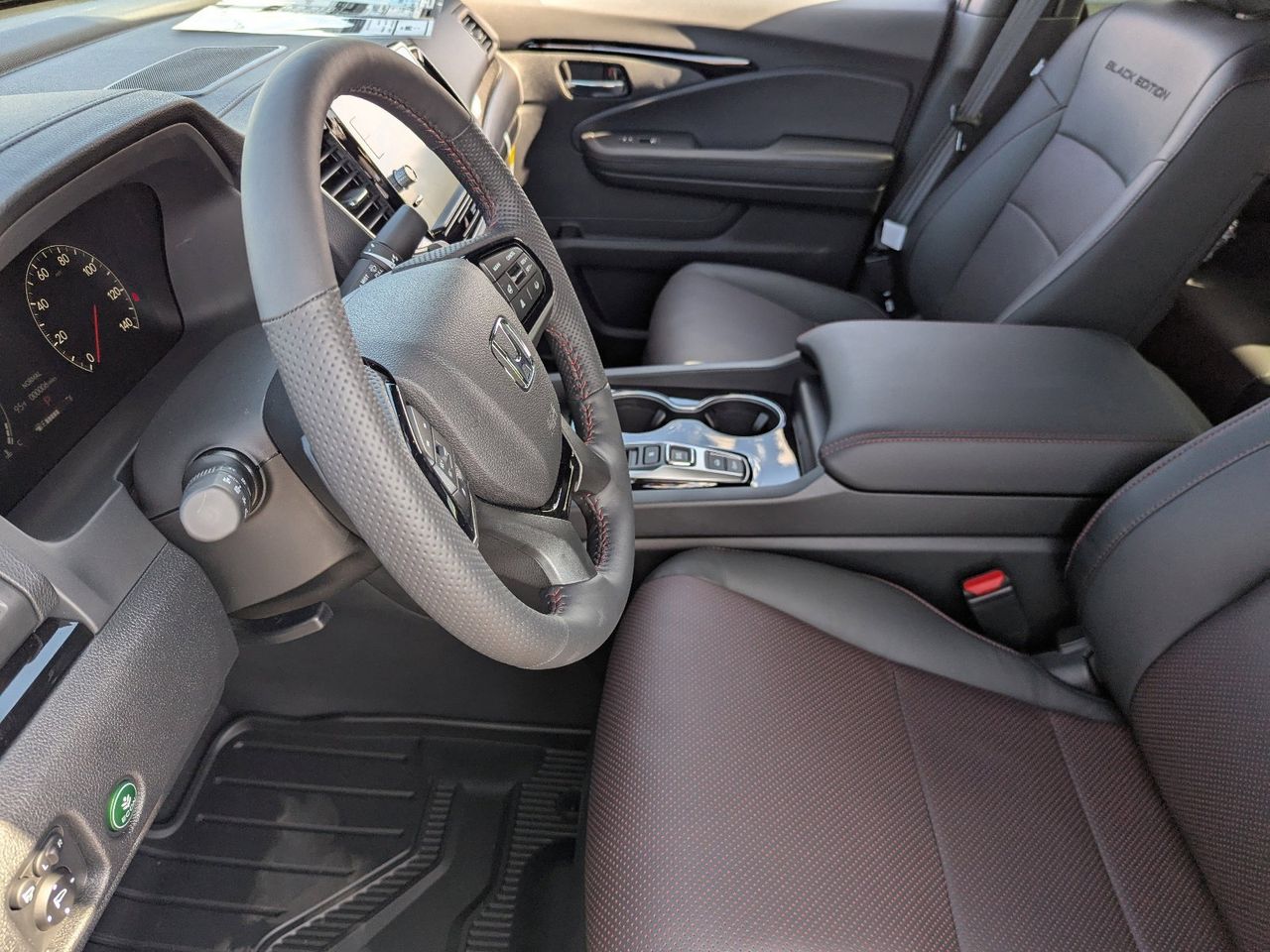 2026 Honda Ridgeline Black Edition - Photo 11