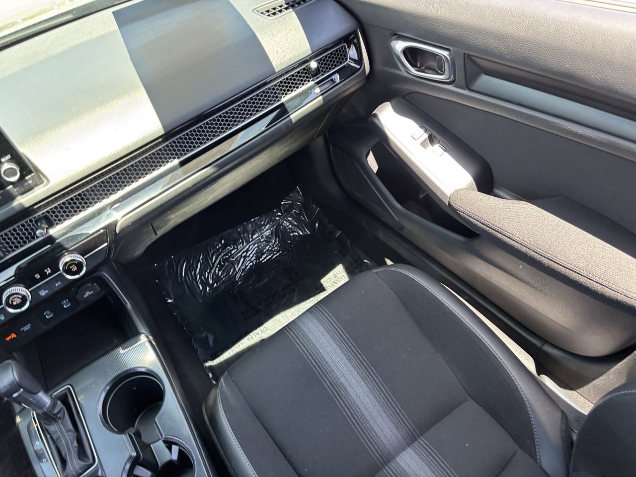 2025 Honda Civic Sport - Photo 14