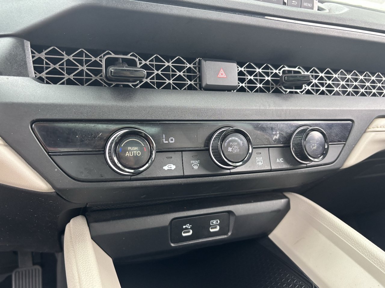 2024 Honda Accord LX - Photo 25
