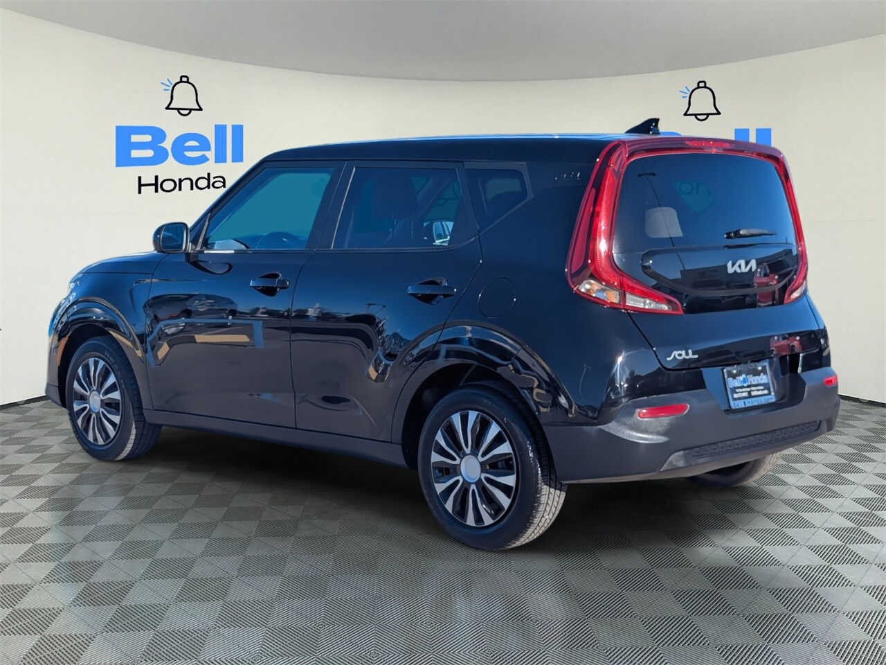 2022 Kia Soul LX photo 3