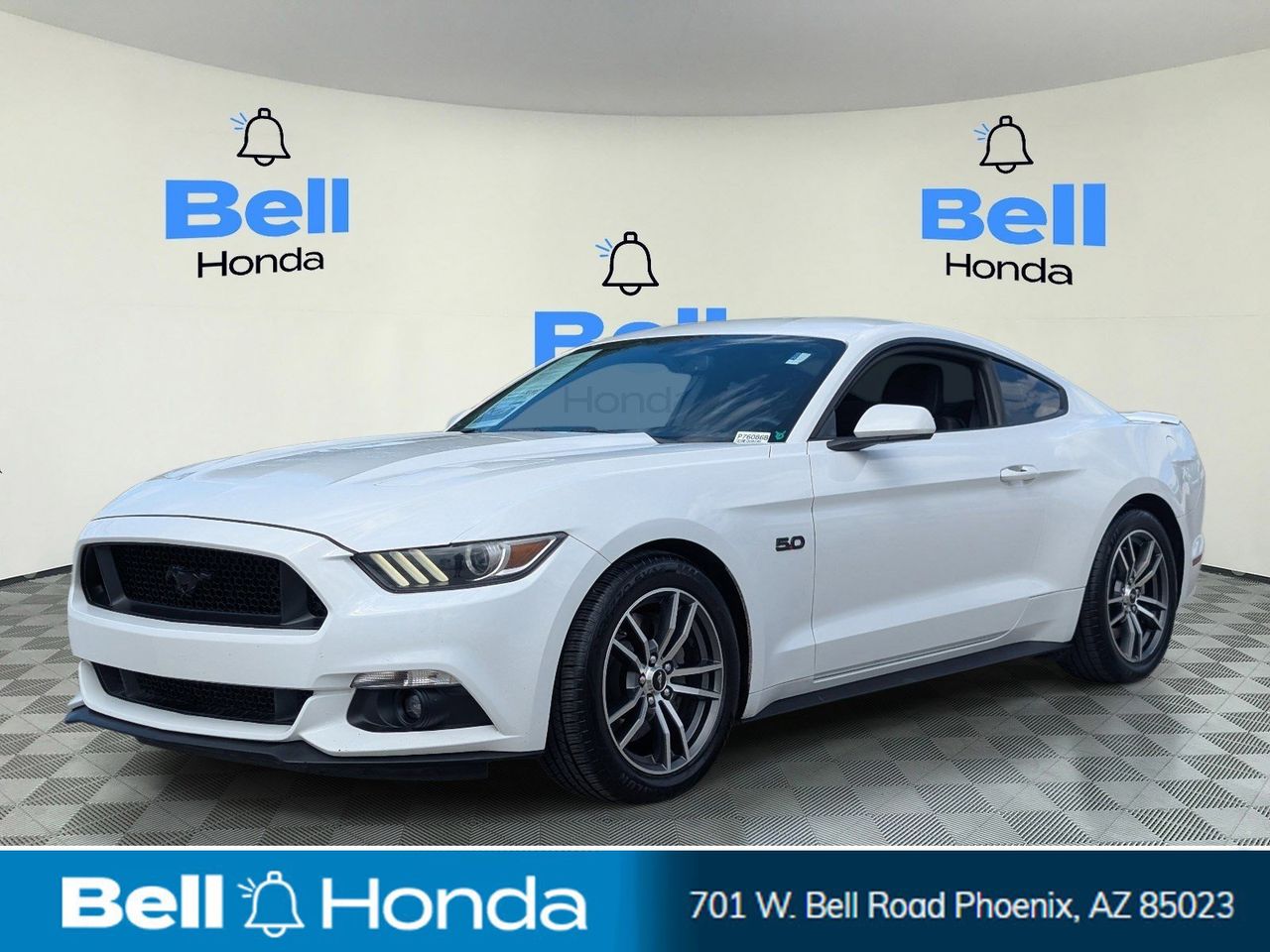 2017 Ford Mustang GT Coupe's photo