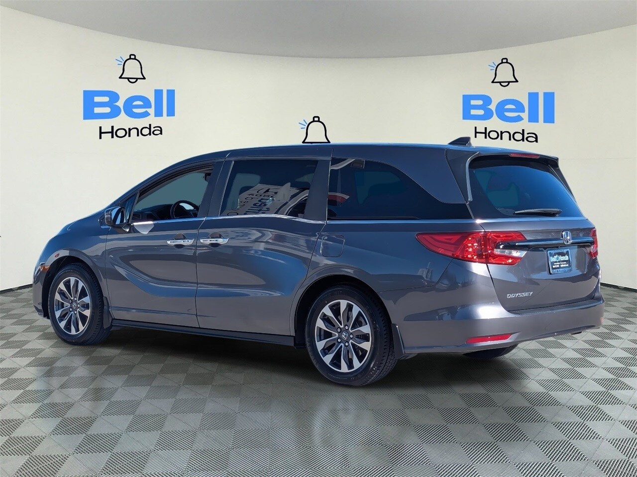 2023 Honda Odyssey EX-L photo 3