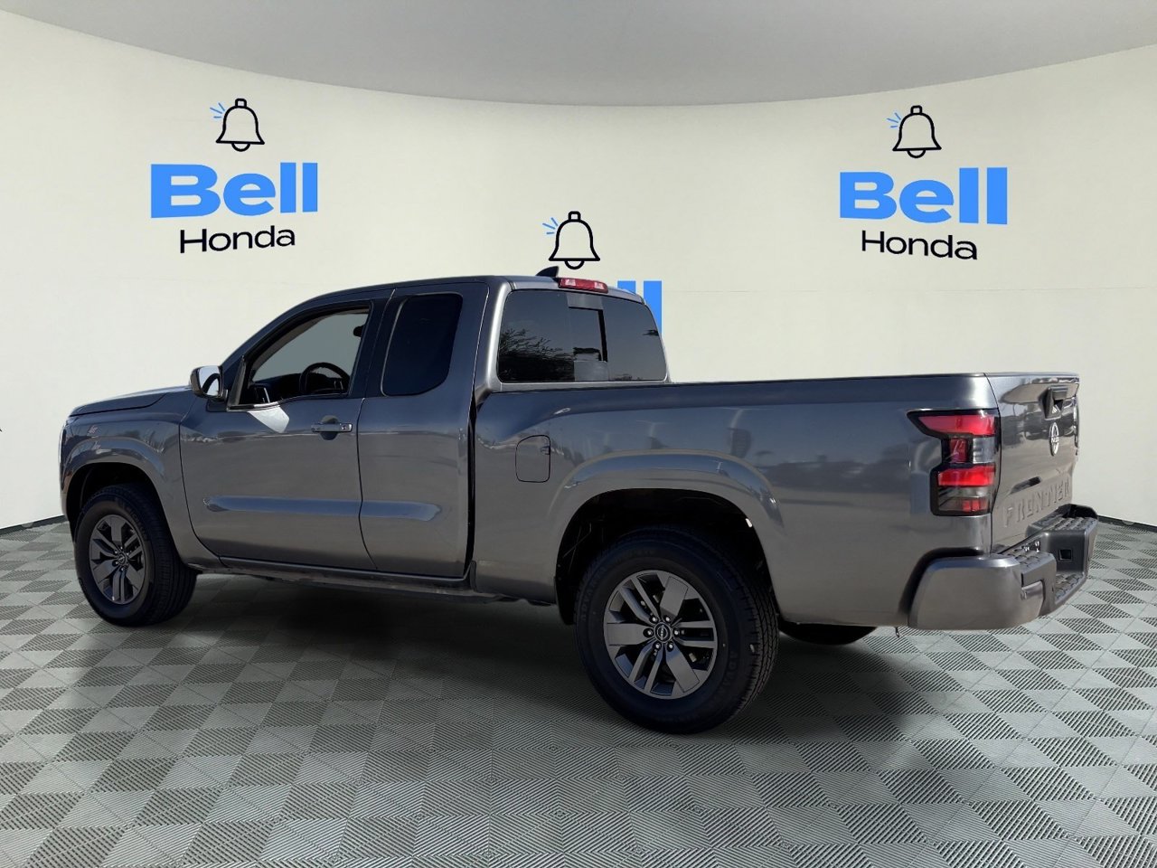 Used 2025 Nissan Frontier SV Truck
