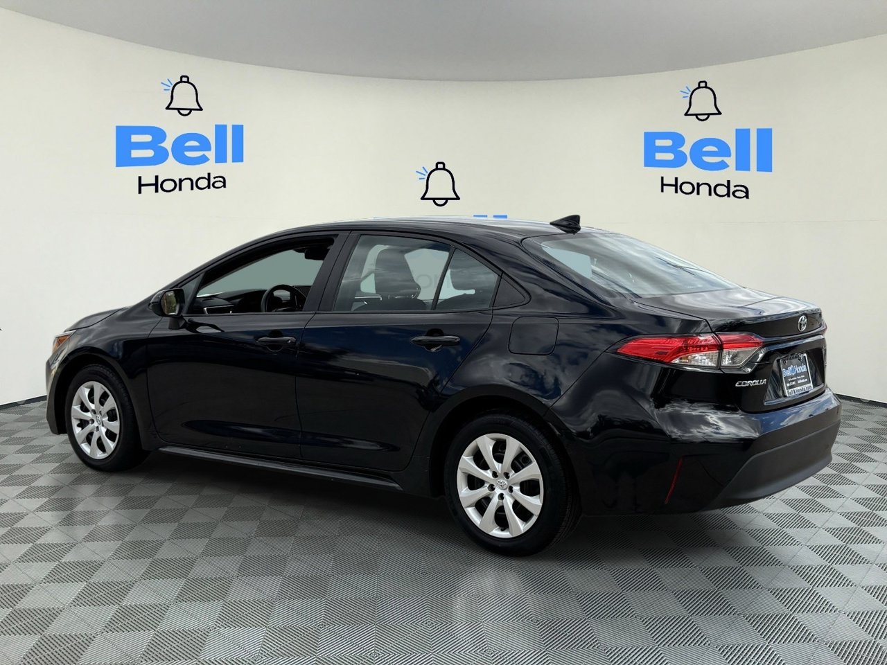 Used 2024 Toyota Corolla LE Sedan