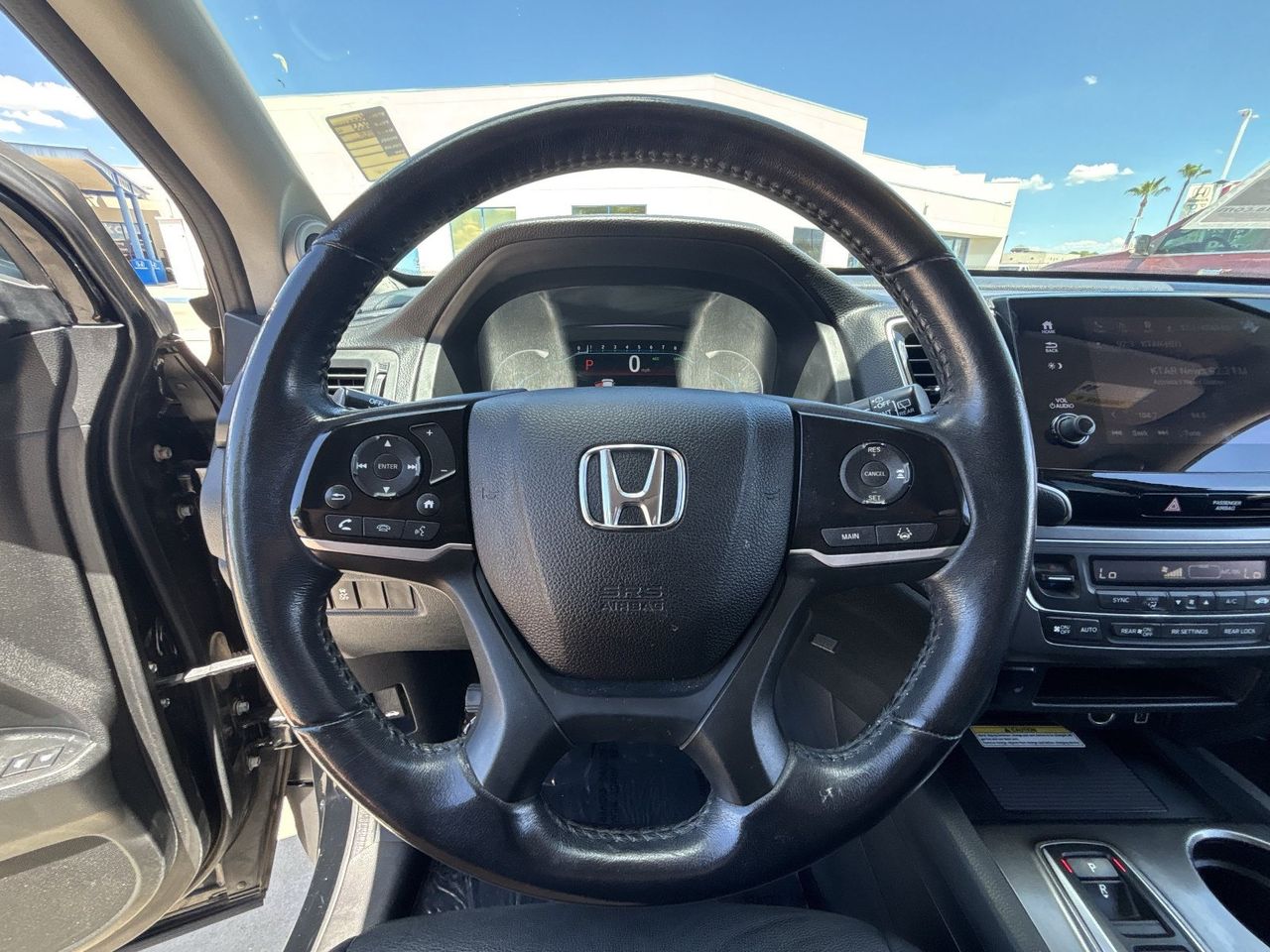 2022 Honda Pilot SE - Photo 25