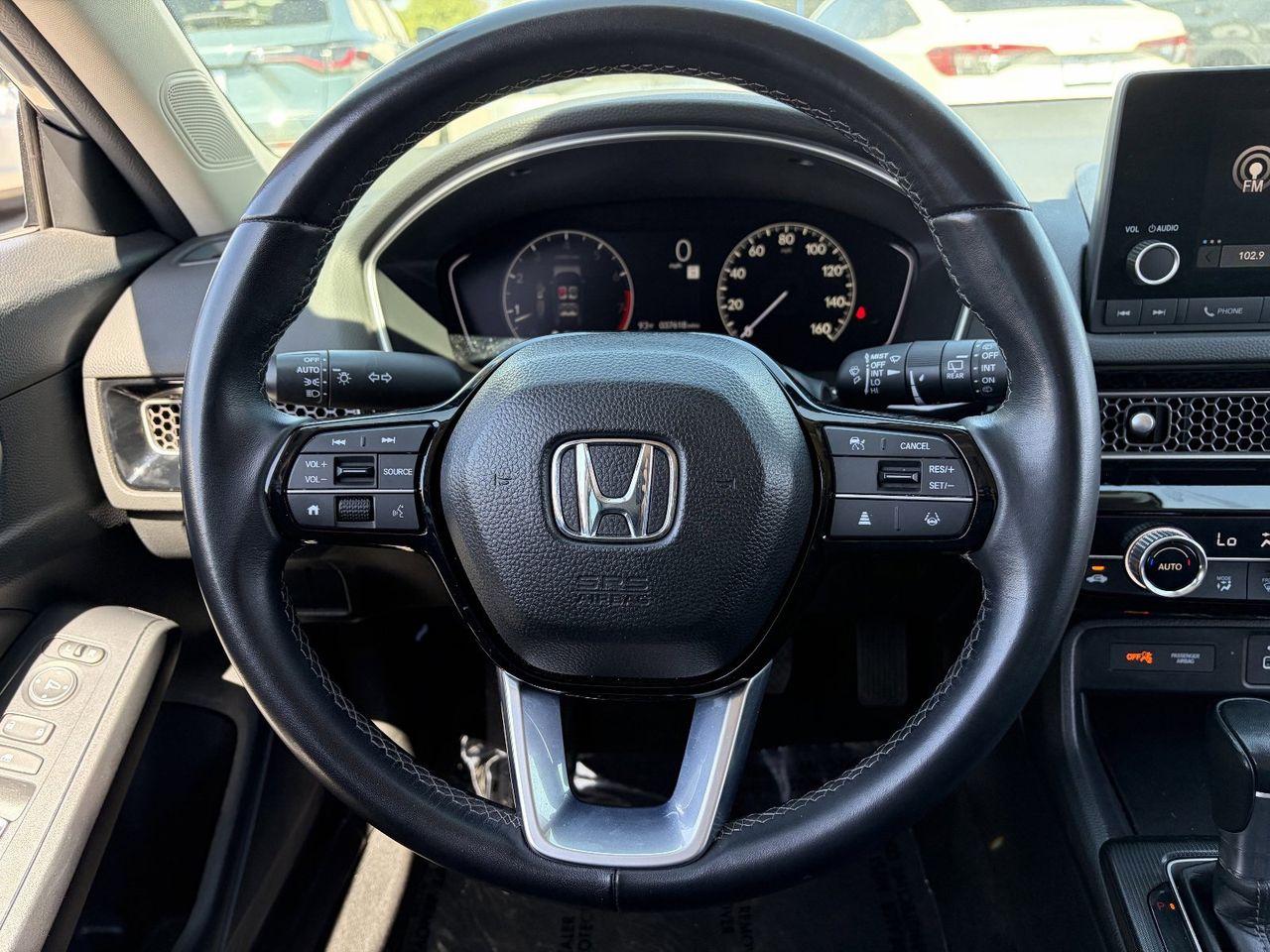2024 Honda Civic Hatchback EX-L - Photo 17